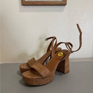 Marc Fisher Tan Platform Sandals